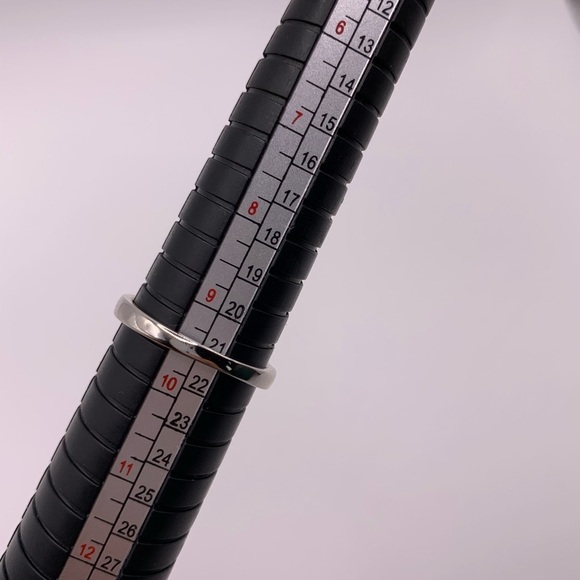 Sterling silver and cz ring size 9.5 /052224-RG0010C - Picture 5 of 6